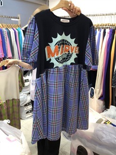 服裝商場實(shí)拍圖庫_全球服裝零售批發(fā)市場實(shí)拍_服裝展會實(shí)拍